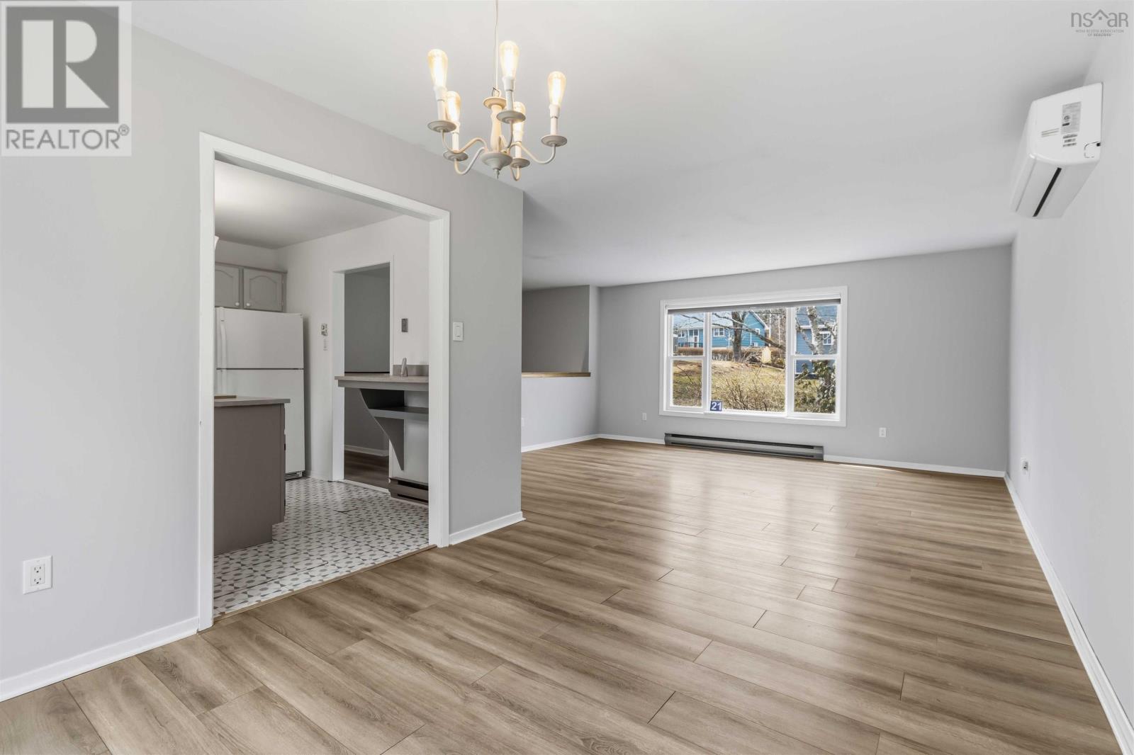 Property 32 of 34 of 21 Albert Street