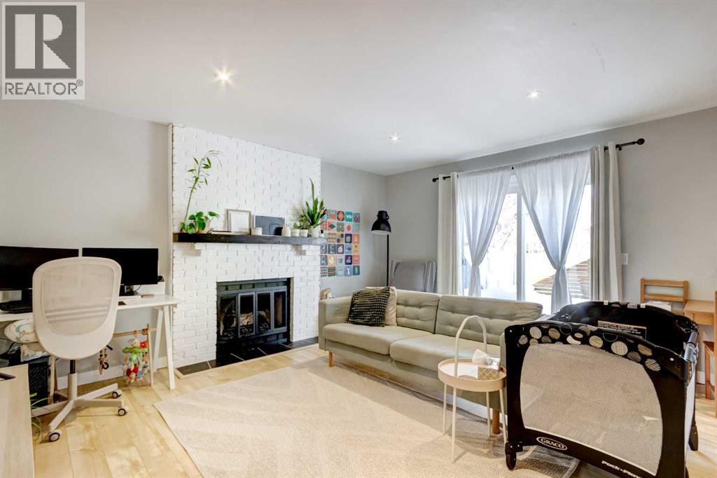 Single Family House 4 Level for Sale in  Cedarbrook Way SW Cedarbrae Calgary 