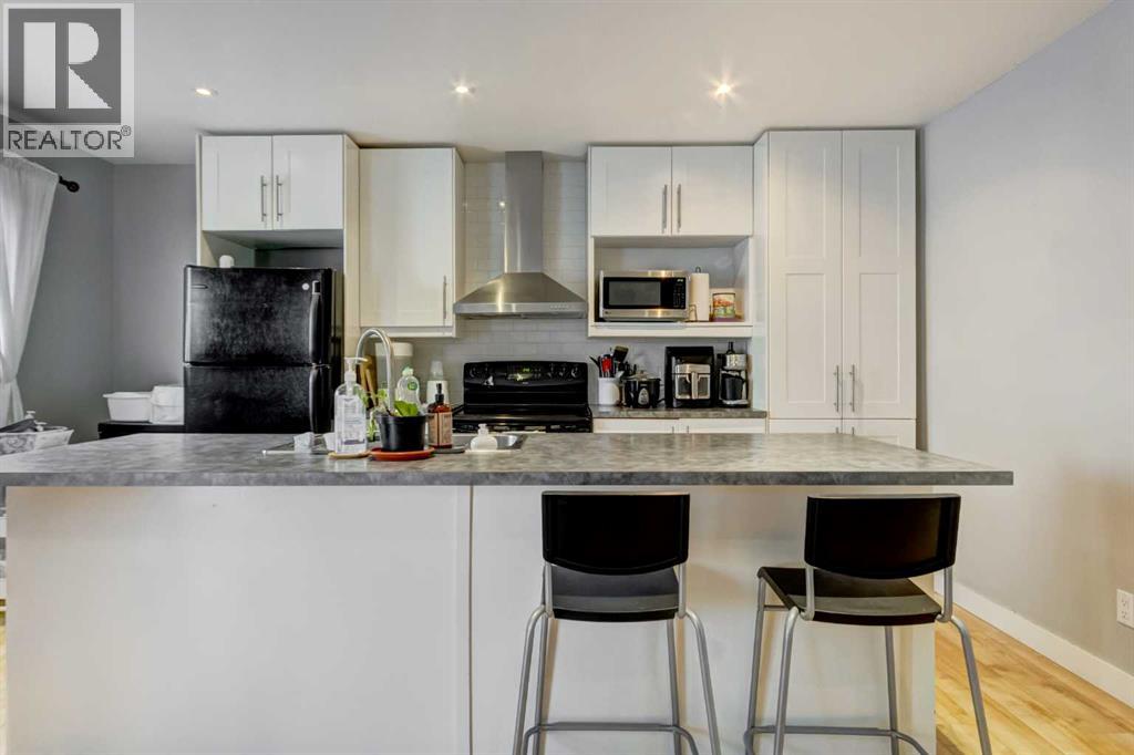 Single Family House 4 Level for Sale in  Cedarbrook Way SW Cedarbrae Calgary 