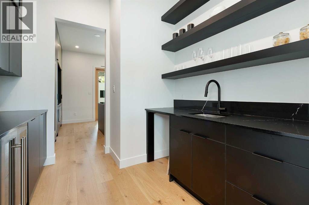 Single Family House for Sale in   Avenue NW Mount Pleasant Calgary 