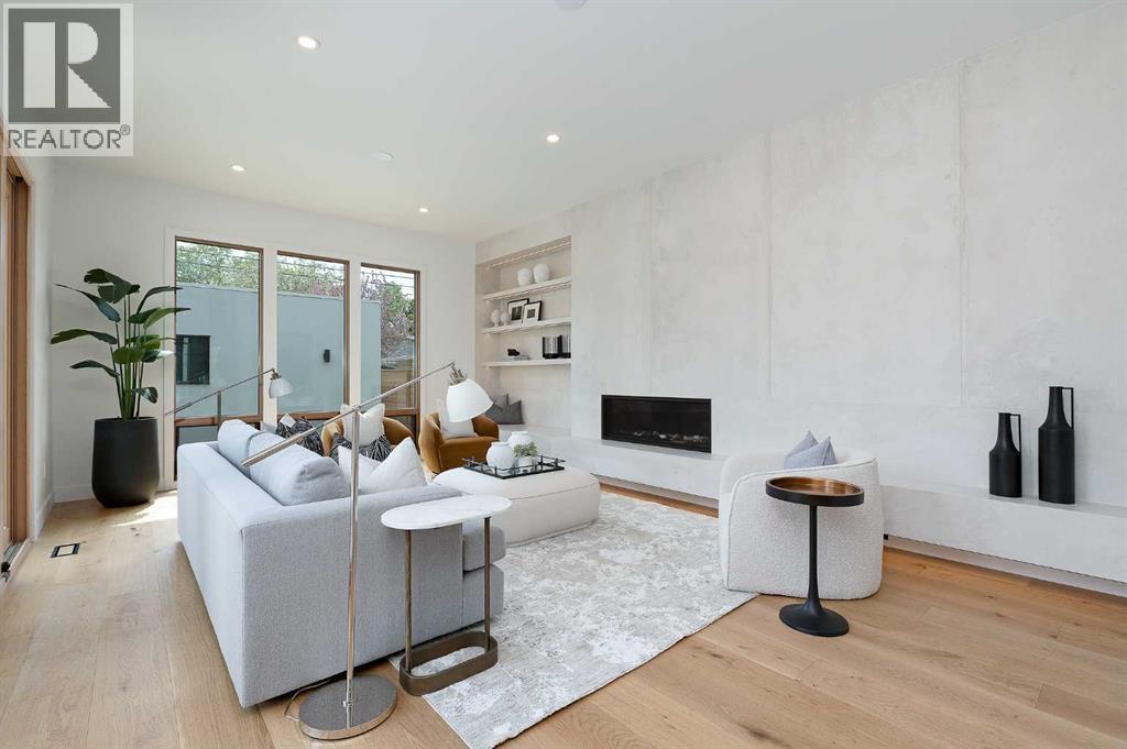 Single Family House for Sale in   Avenue NW Mount Pleasant Calgary 