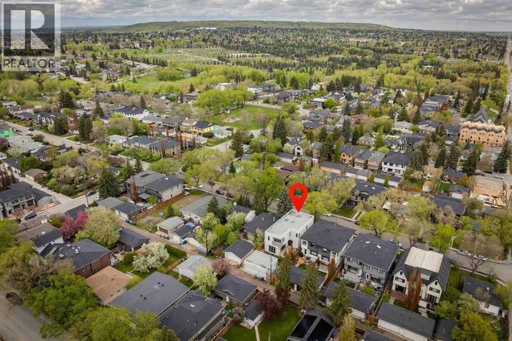 Single Family House for Sale in   Avenue NW Mount Pleasant Calgary 