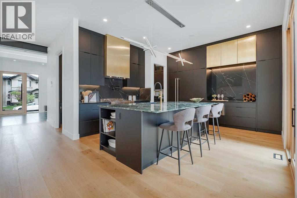 Single Family House for Sale in   Avenue NW Mount Pleasant Calgary 