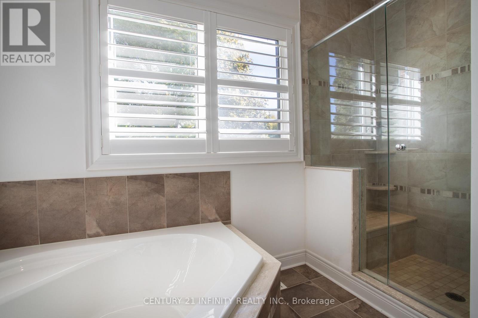 222 SOUTHCREST DRIVE — photo 25