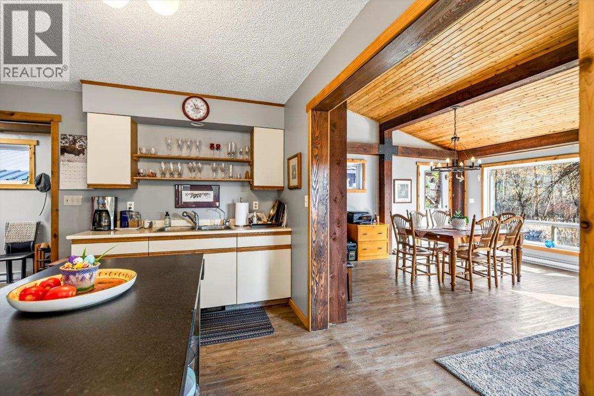 1536 Tie Lake Loop Rd. N Road, Jaffray