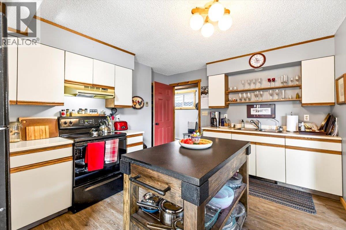 1536 Tie Lake Loop Rd. N Road, Jaffray