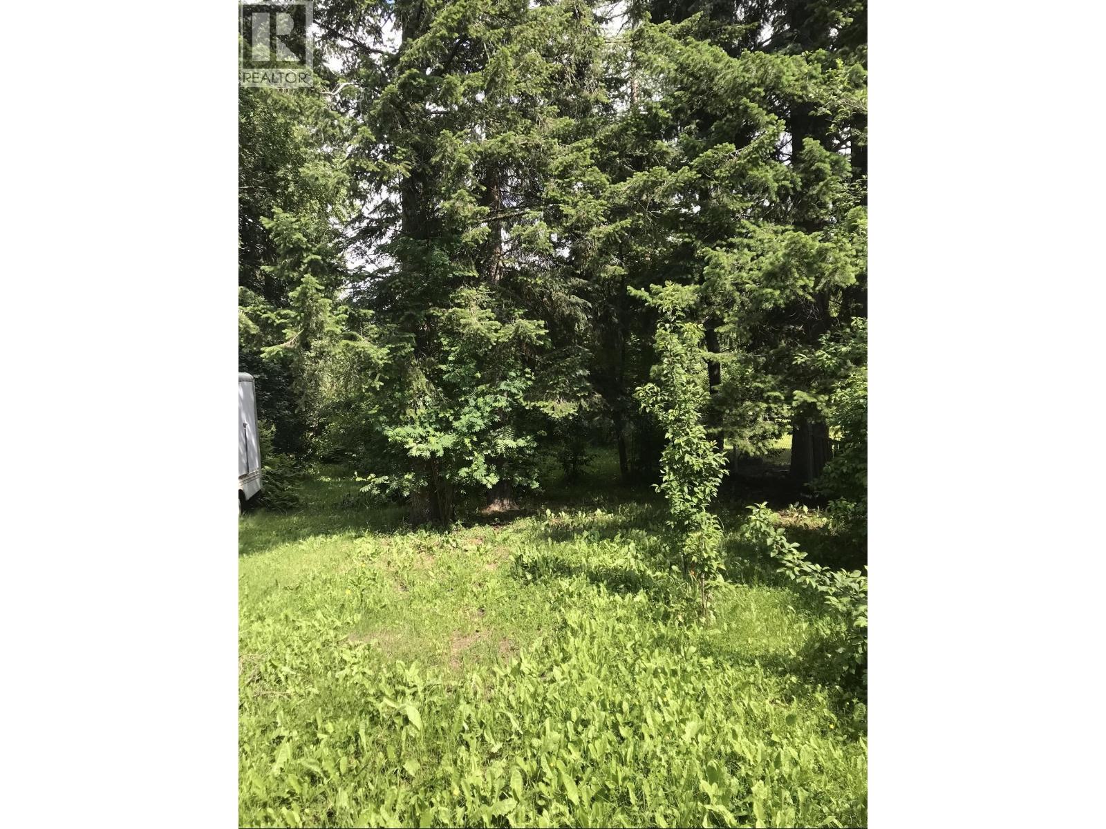 622 CUTBANK ROAD - 34