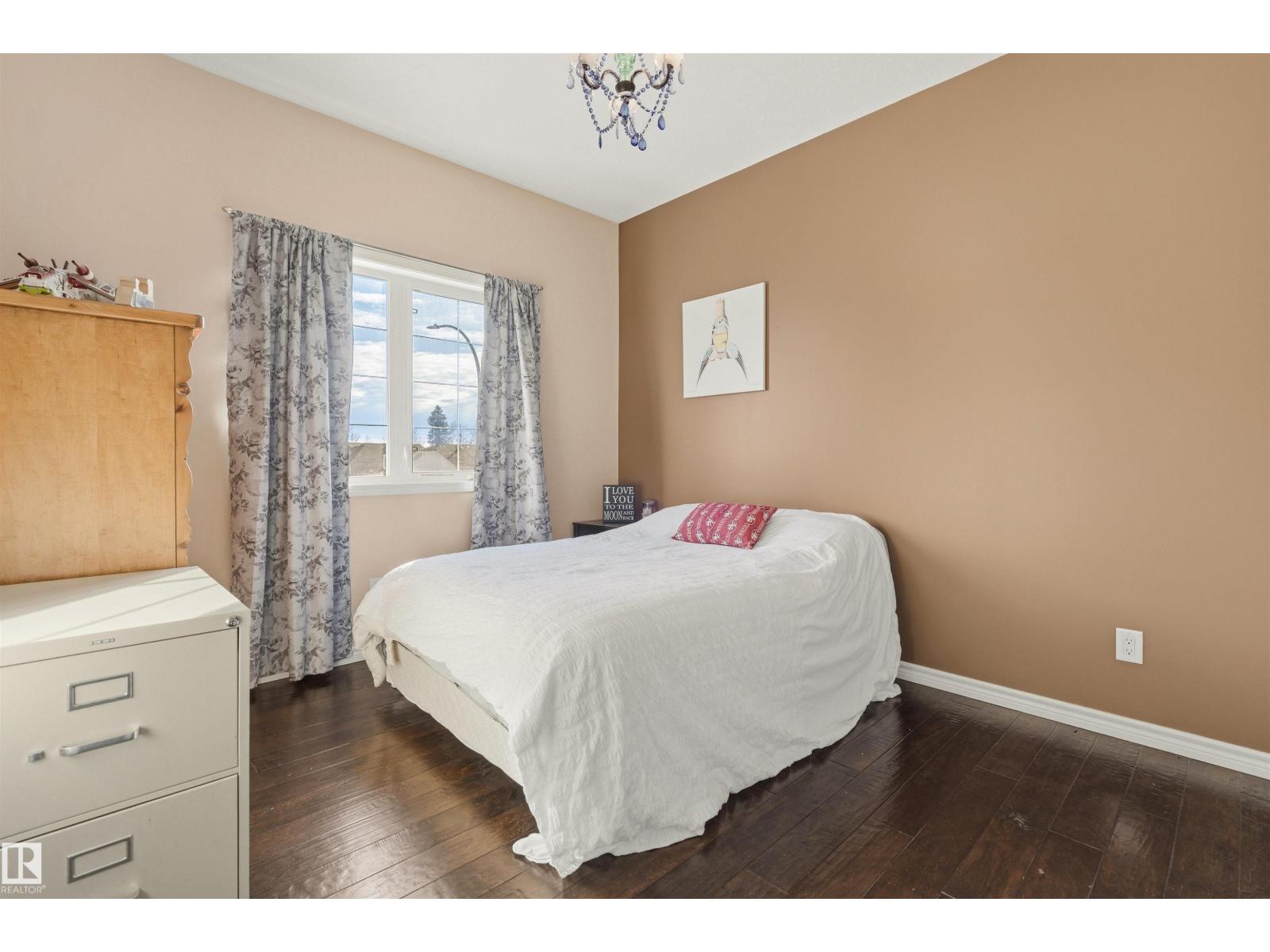 
          2011 7 AV
            <br/>
            <span>Cold Lake</span>
            , 
            <span>AB</span>
             <span>T9M2B7</span>
         - Photo 25