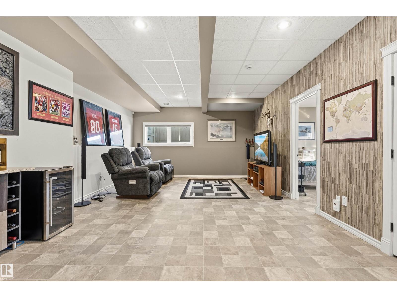 
          2011 7 AV
            <br/>
            <span>Cold Lake</span>
            , 
            <span>AB</span>
             <span>T9M2B7</span>
         - Photo 43