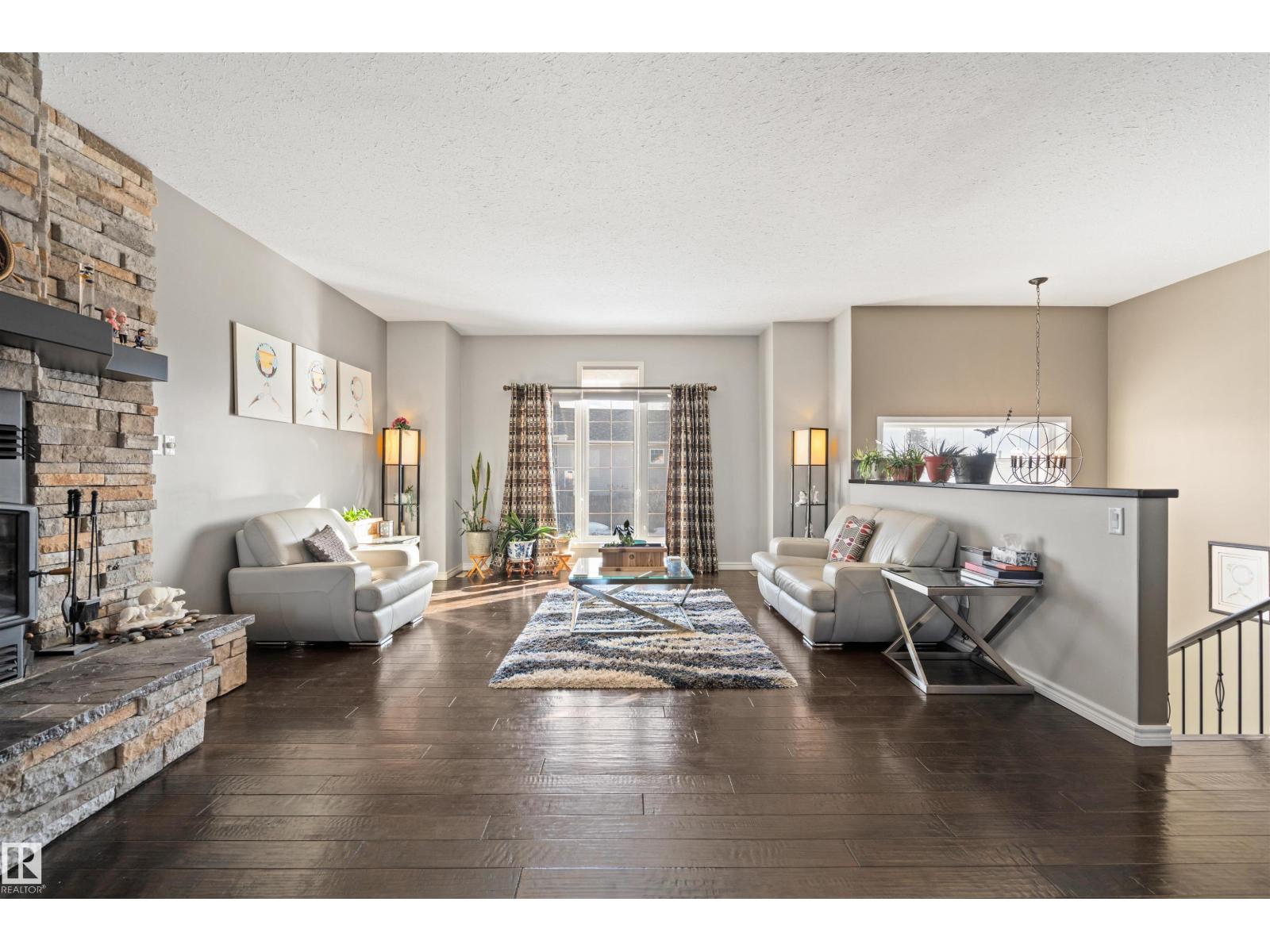 
          2011 7 AV
            <br/>
            <span>Cold Lake</span>
            , 
            <span>AB</span>
             <span>T9M2B7</span>
         - Photo 24