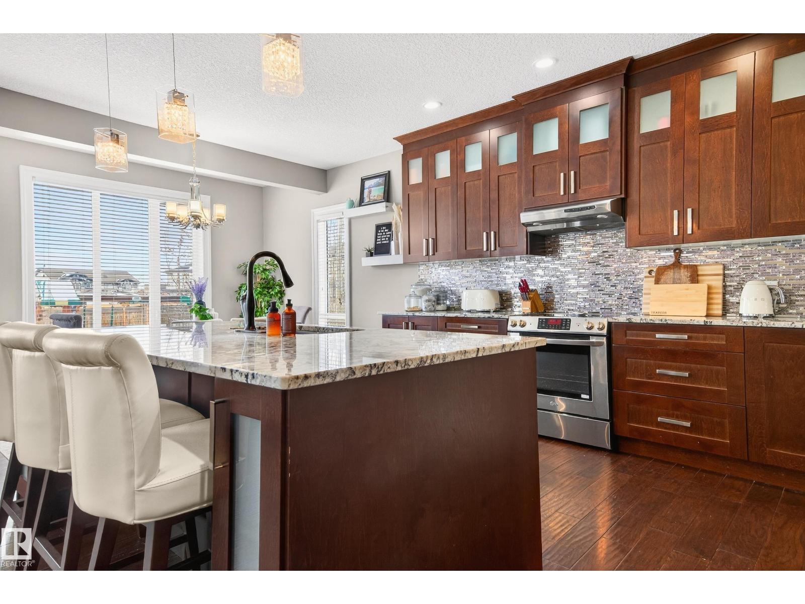 5204 Rue Eaglemont, Beaumont