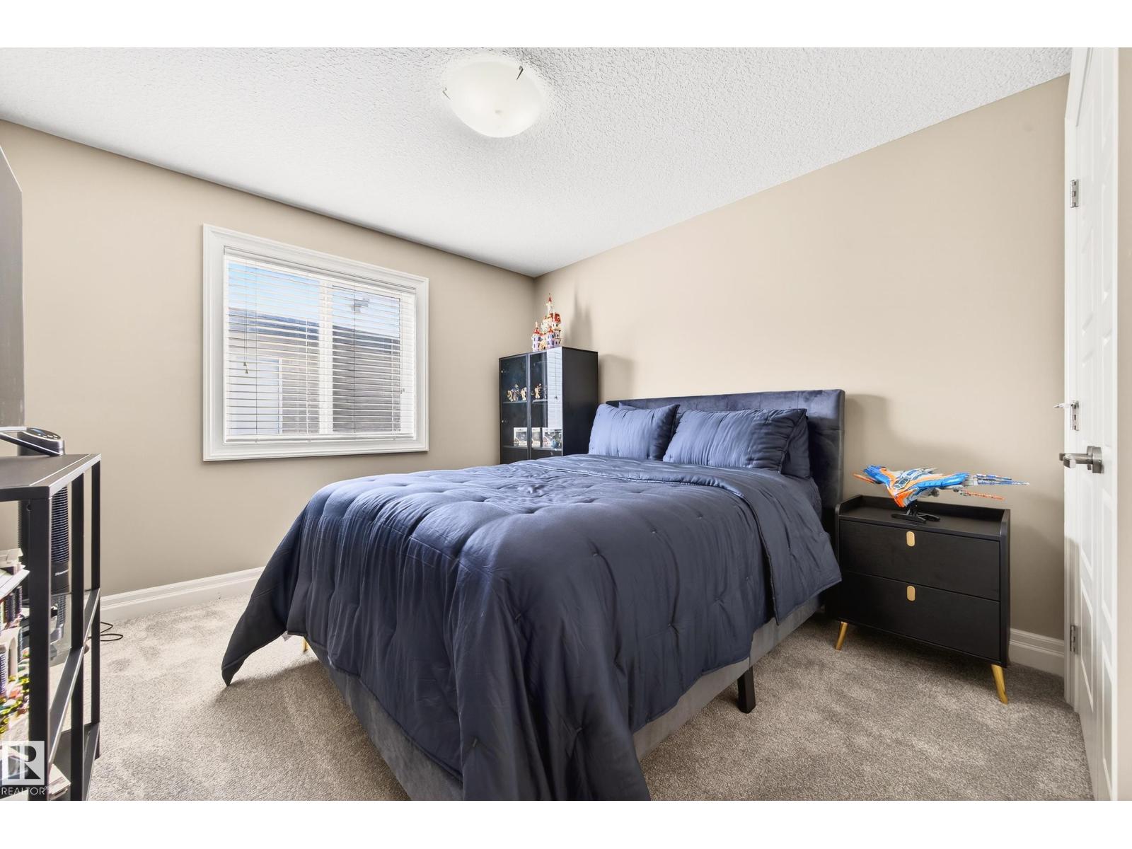 5204 Rue Eaglemont, Beaumont