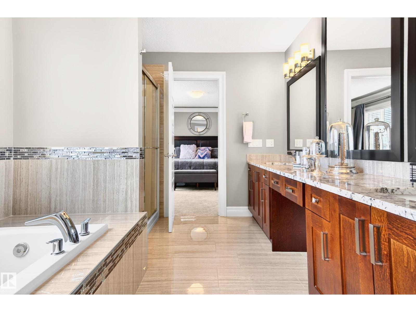 5204 Rue Eaglemont, Beaumont