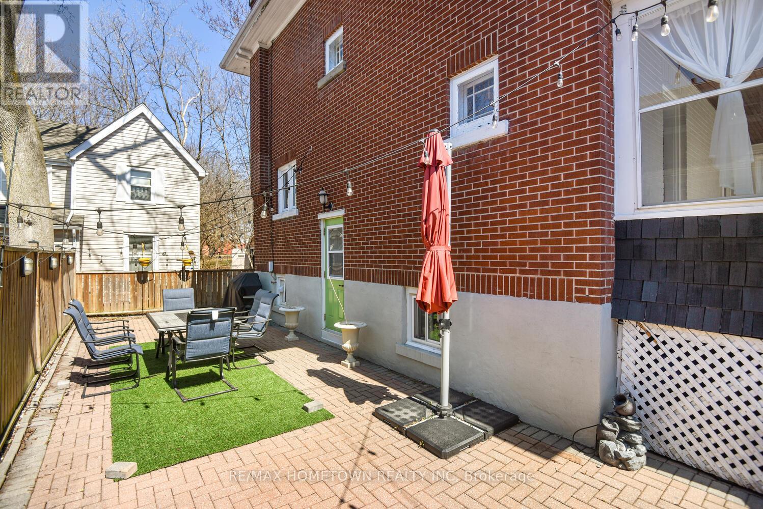 court yard