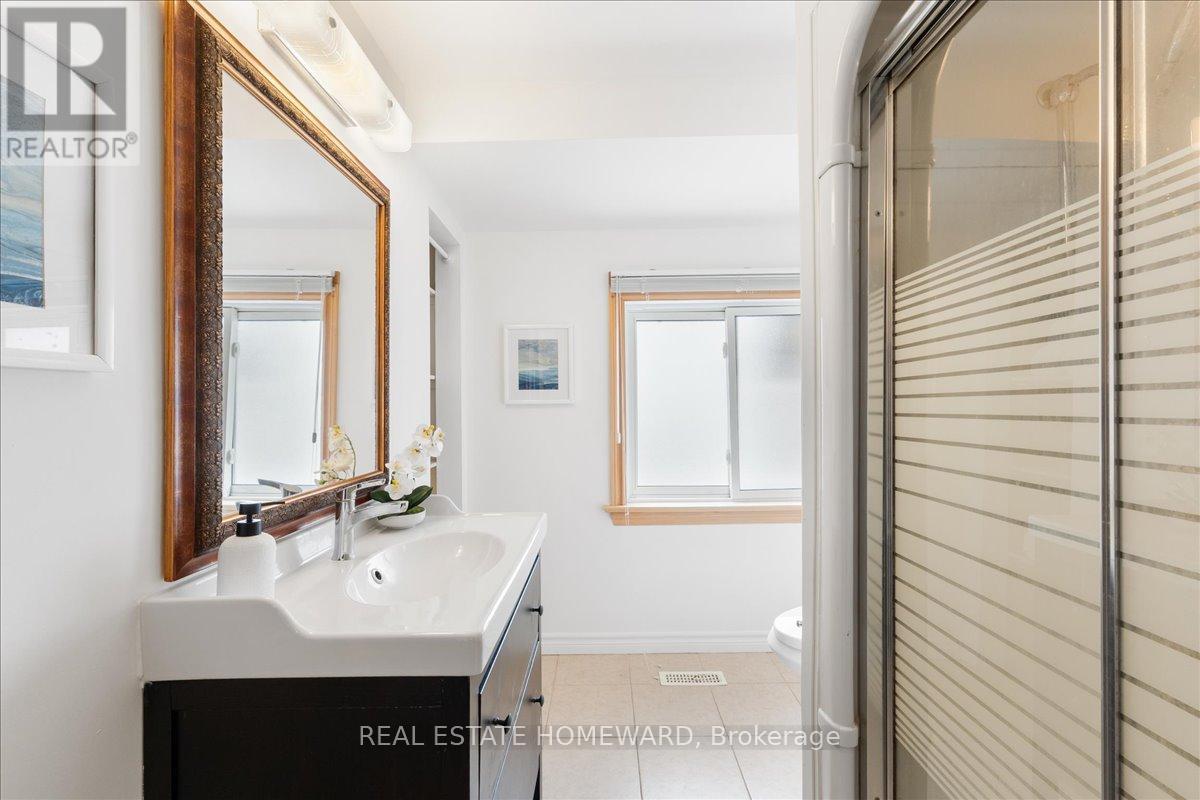 #4 3430 KINGSTON ROAD - 28
