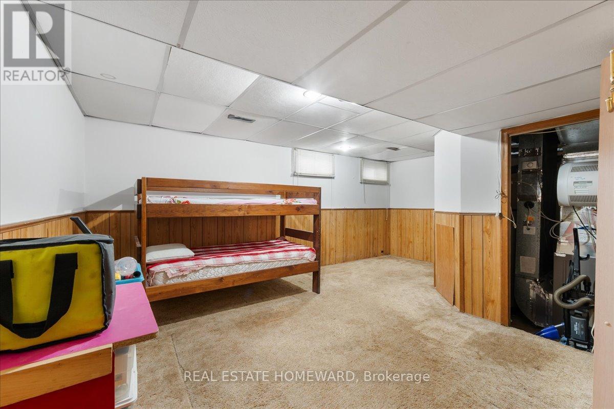 #4 3430 KINGSTON ROAD - 30