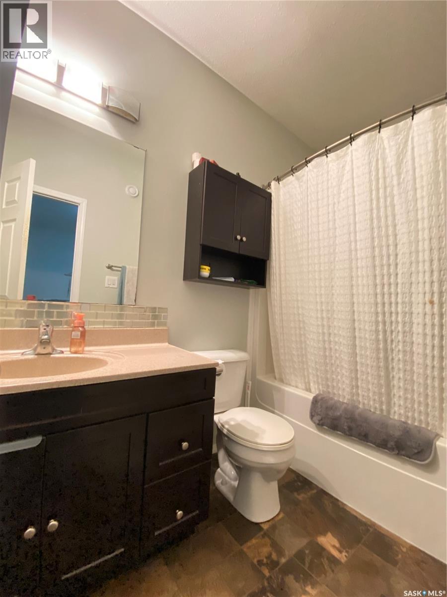 703 Barber CRESCENT — photo 11