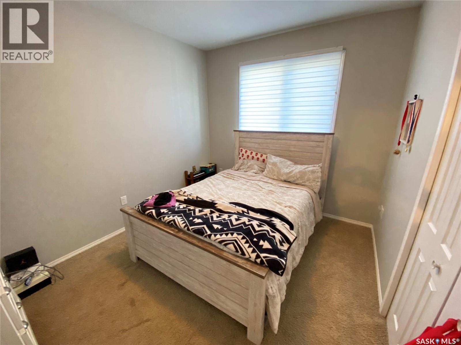 703 Barber CRESCENT — photo 12