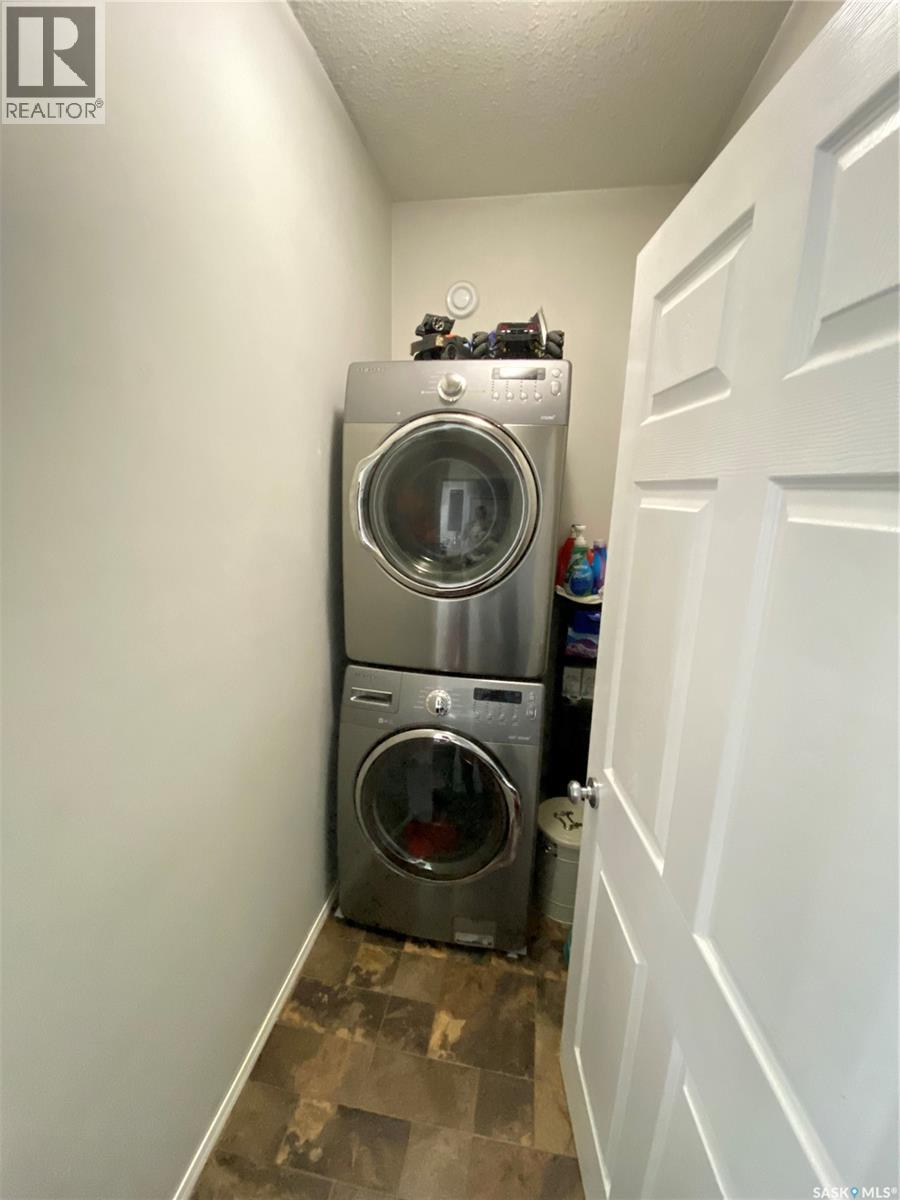 703 Barber CRESCENT — photo 15