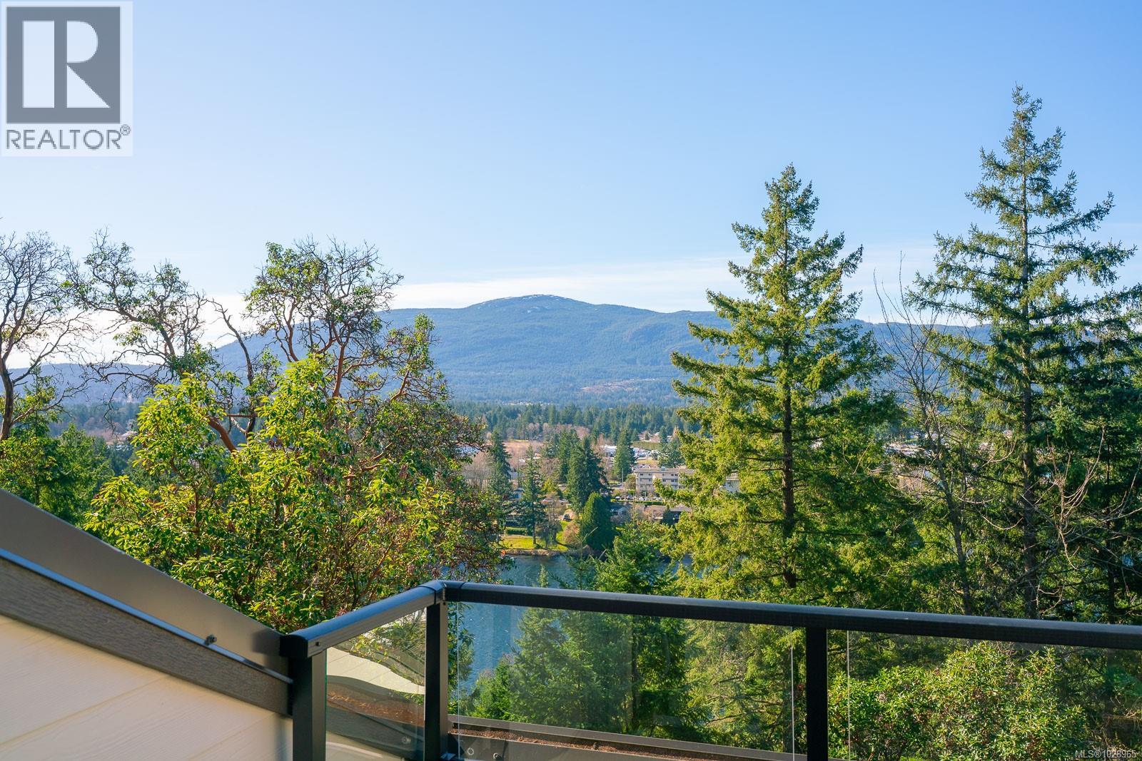 #A 76 SUMMIT DR - 37