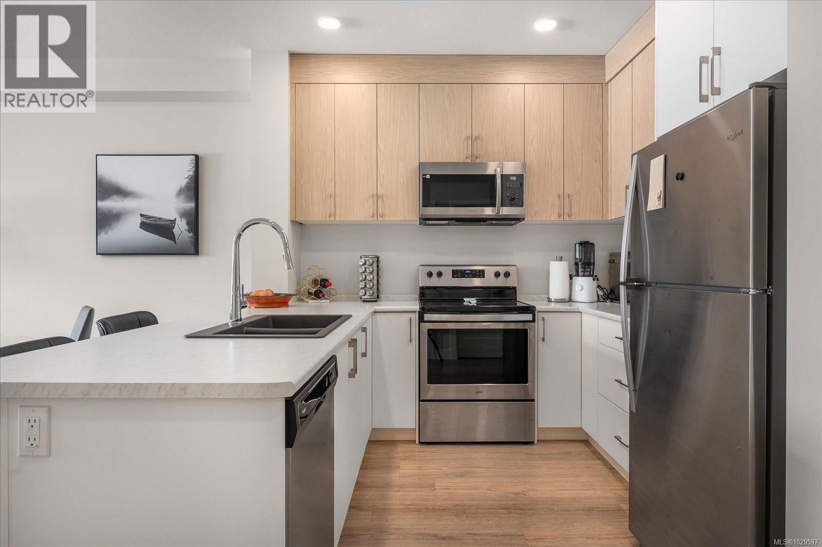 #405 6540 METRAL DR - 5