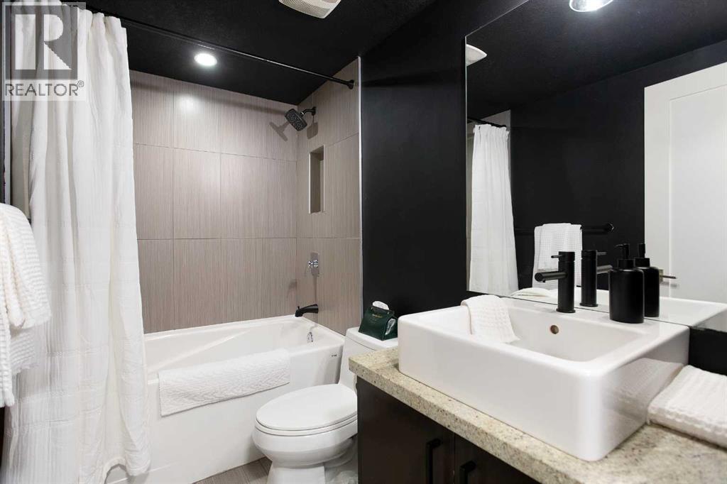 Single Family House for Sale in    Avenue SW South Calgary Calgary 