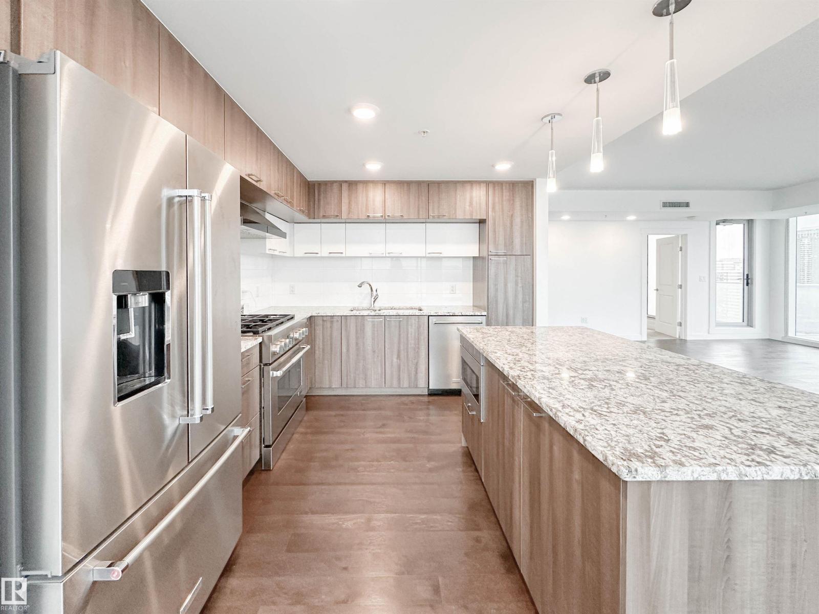 #2504 9720 106 ST NW, Edmonton