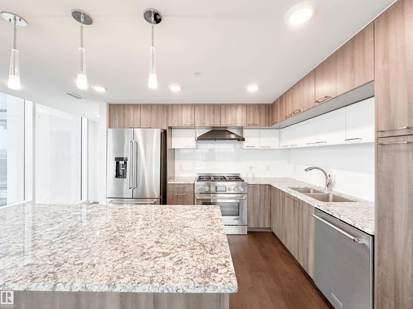 #2504 9720 106 ST NW, Edmonton