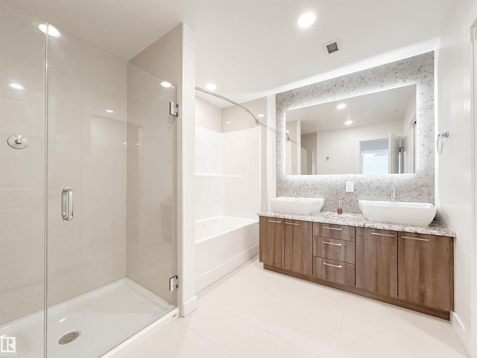 #2504 9720 106 ST NW, Edmonton