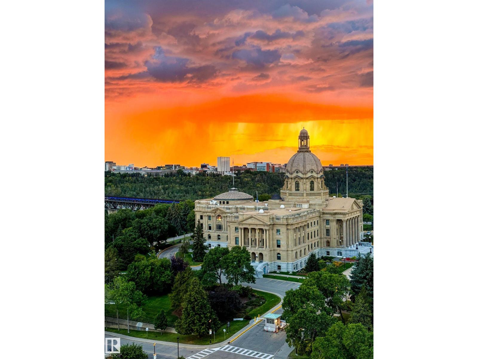 #2504 9720 106 ST NW, Edmonton