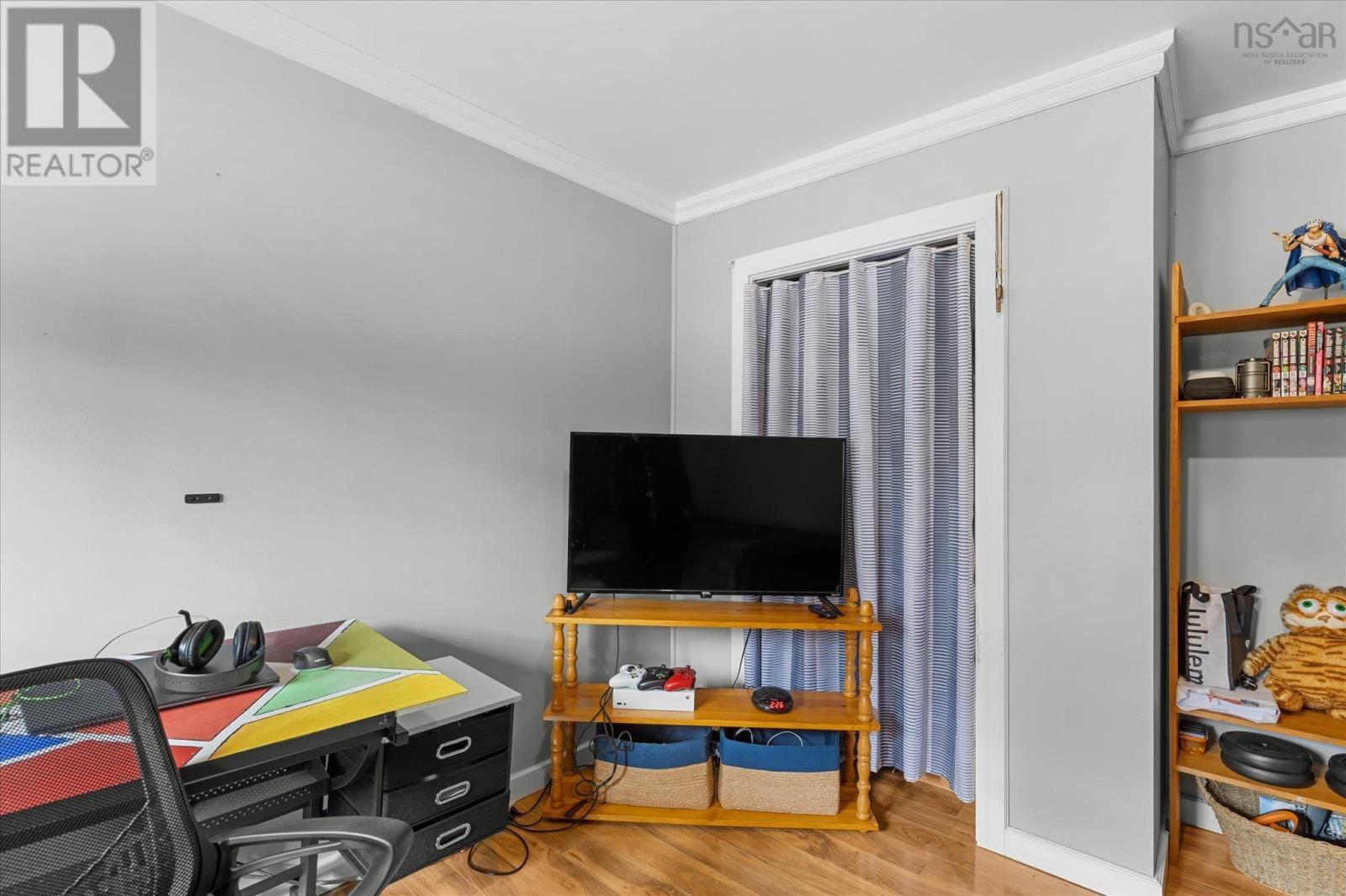 Property 28 of 45 of 34 Ohio Road