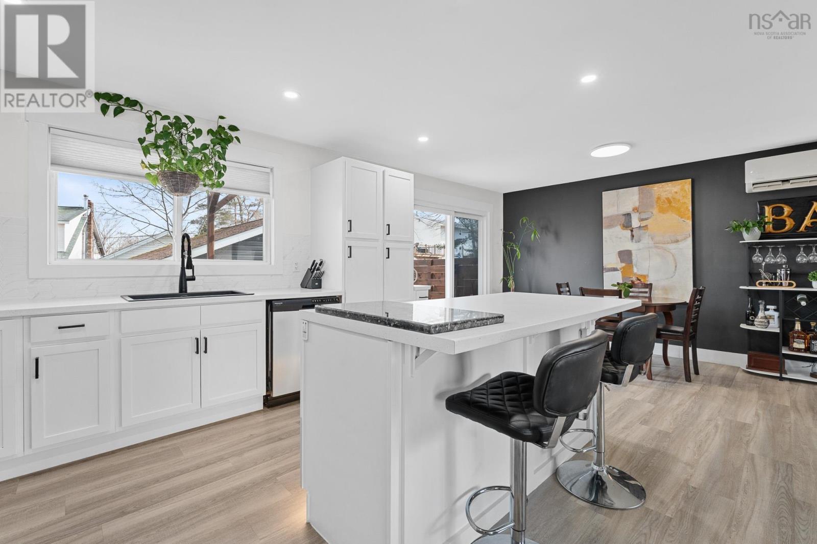 Property 16 of 34 of 49 Madeline Avenue