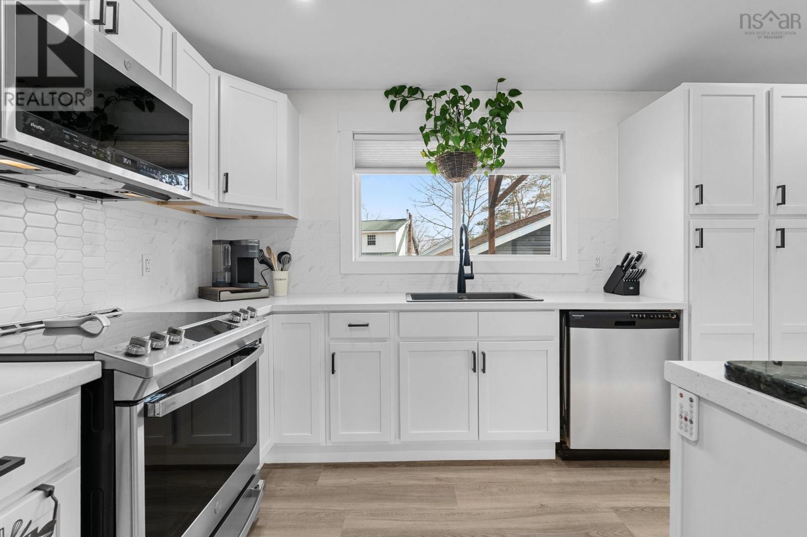 Property 13 of 34 of 49 Madeline Avenue