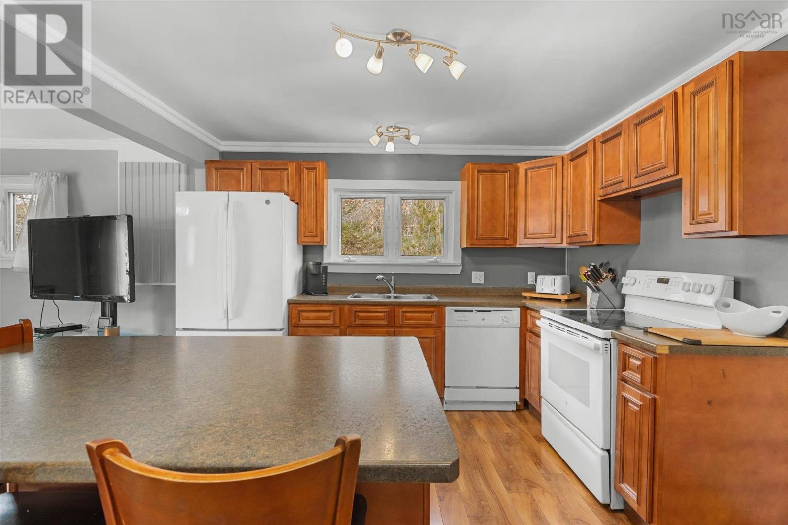 Property 17 of 45 of 34 Ohio Road