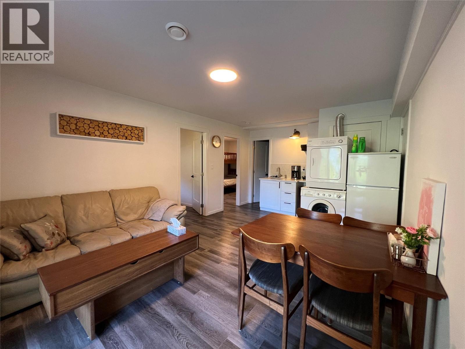 5090 50A Street NE - 39