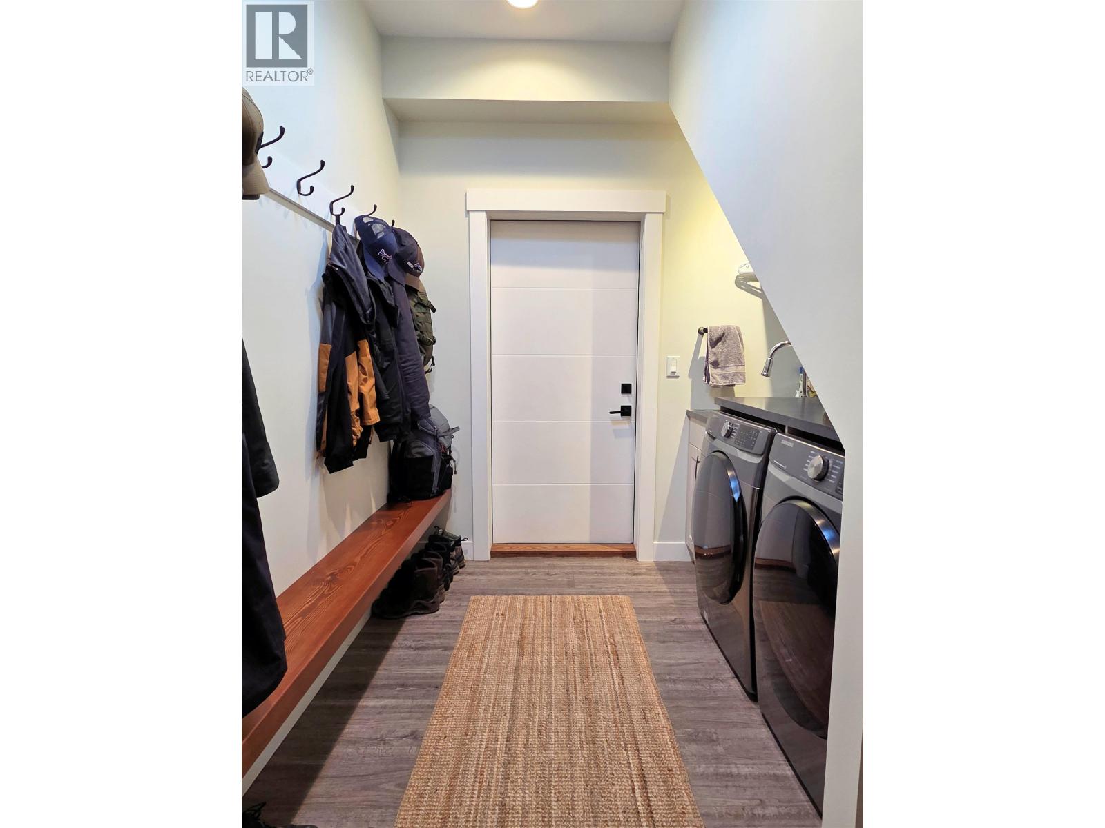 #6-1141 AMBLESIDE Avenue, Smithers