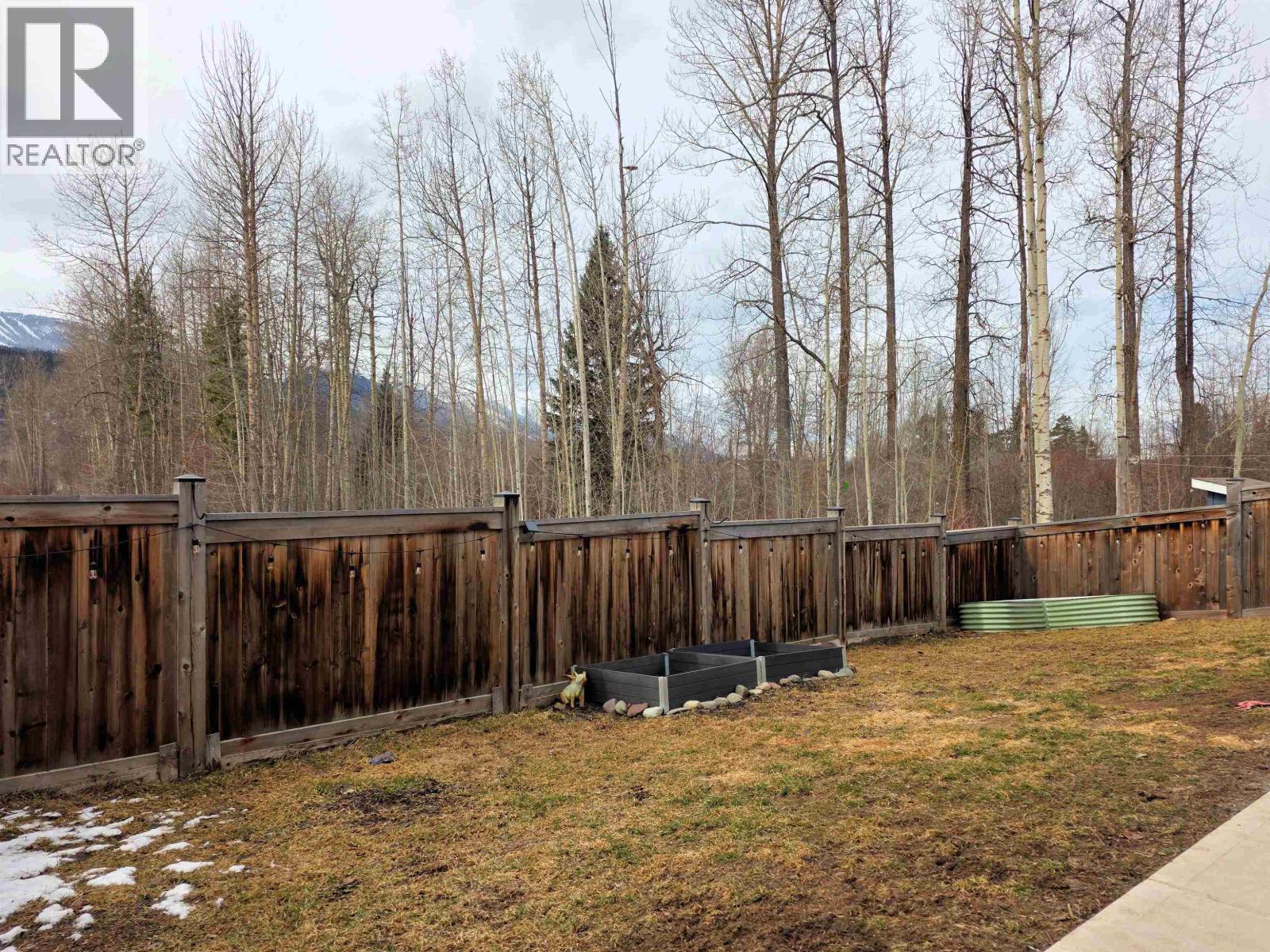 #6-1141 AMBLESIDE Avenue, Smithers