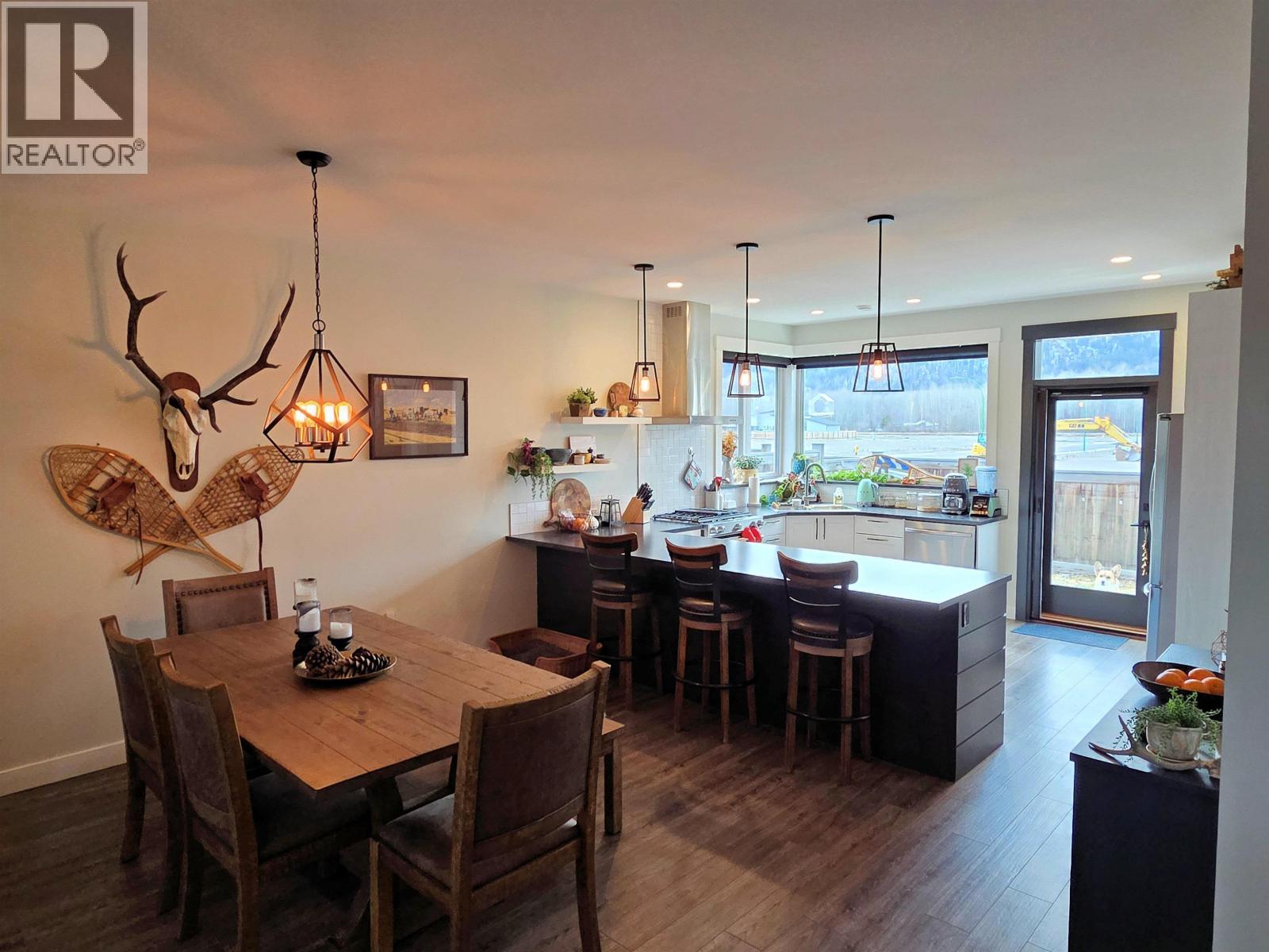 #6-1141 AMBLESIDE Avenue, Smithers