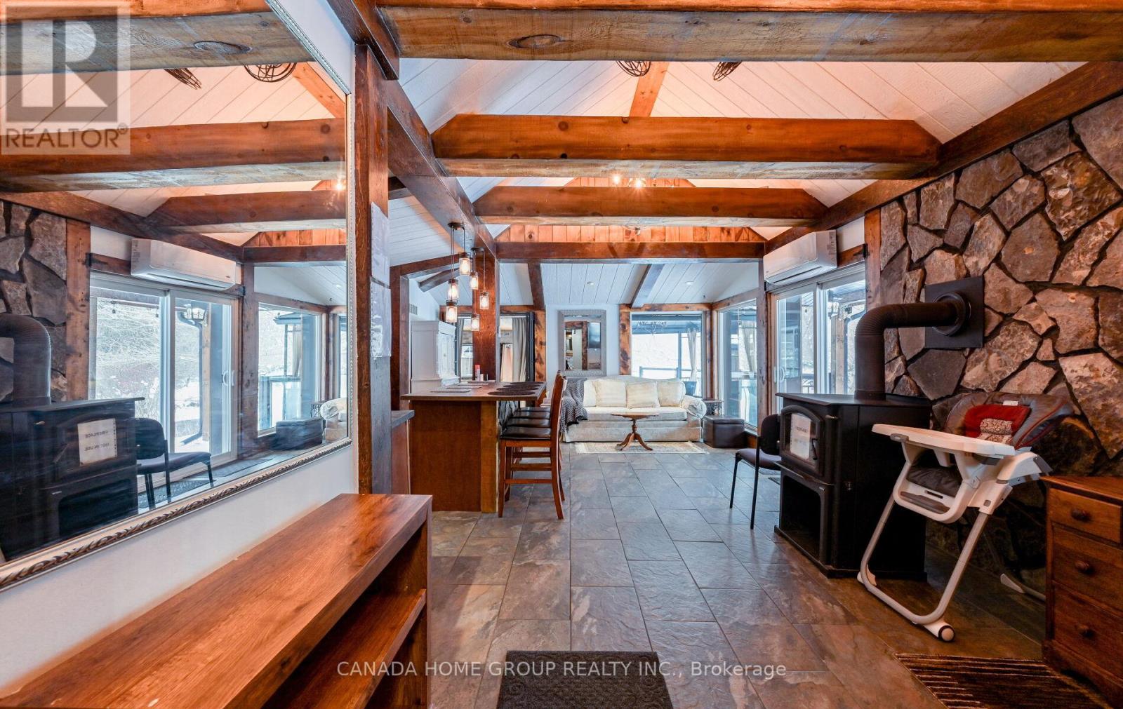 Single Family House Bungalow for Sale in  MCLAUGHLIN ROAD Caledon (Inglewood) 