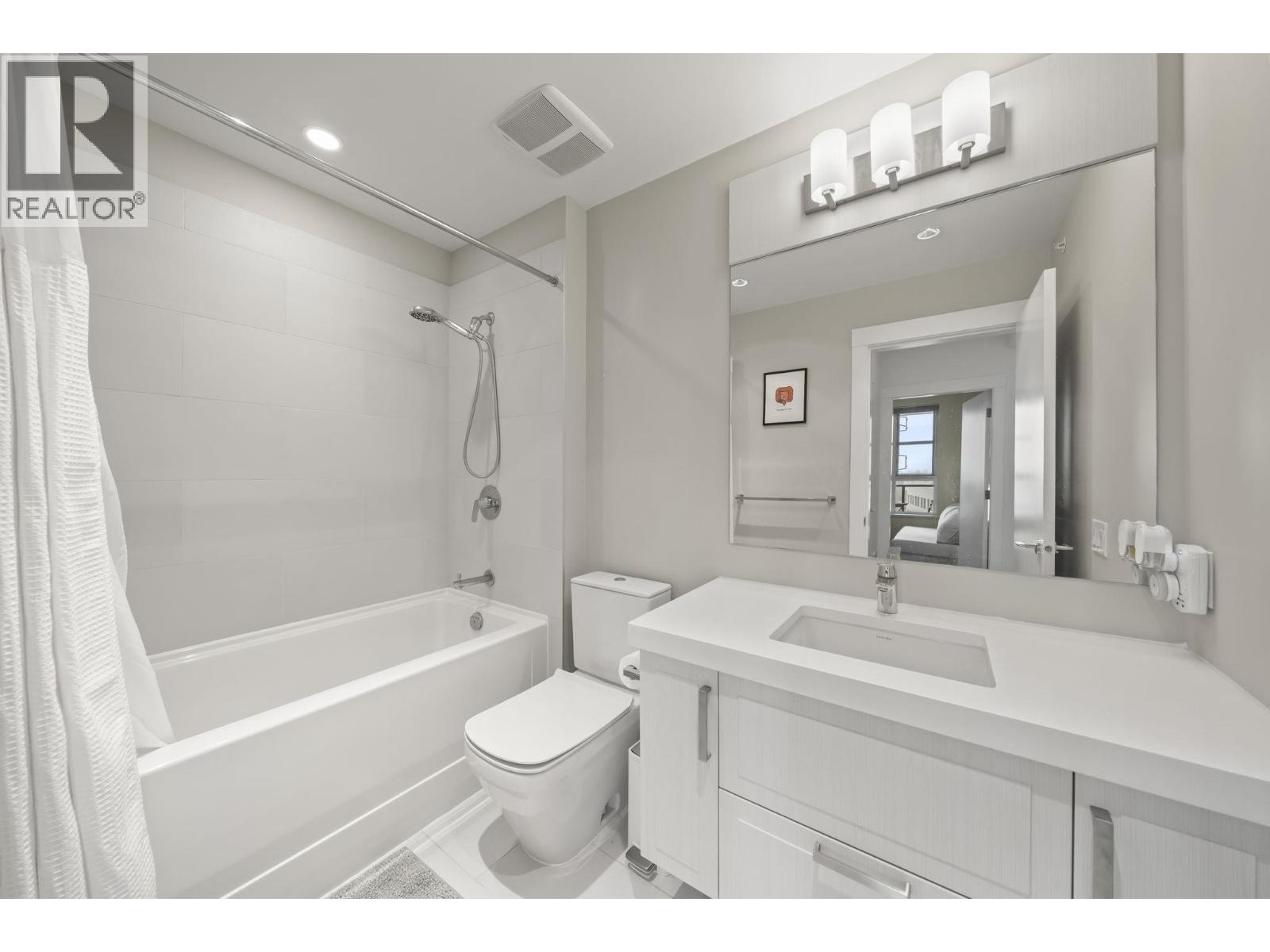416 550 SEABORNE PLACE — photo 23