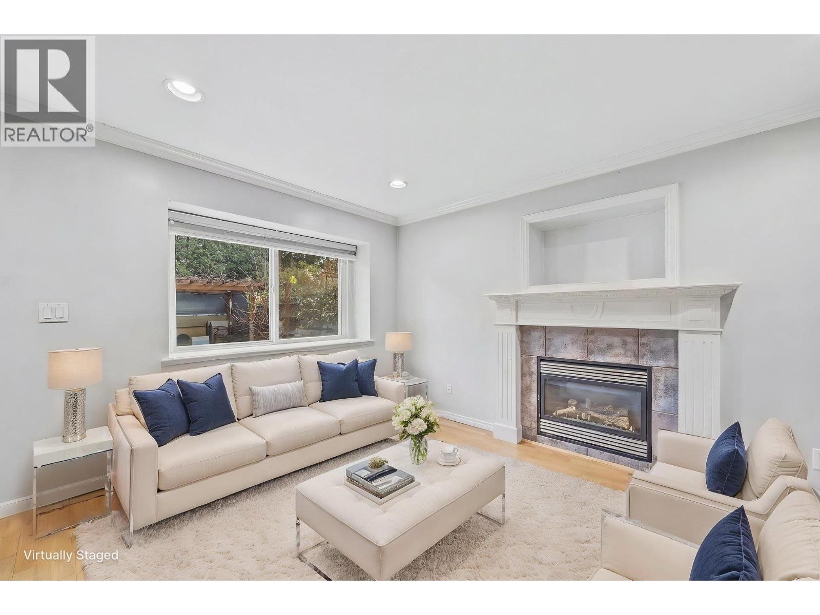 6071 SPROTT Street - photo 2