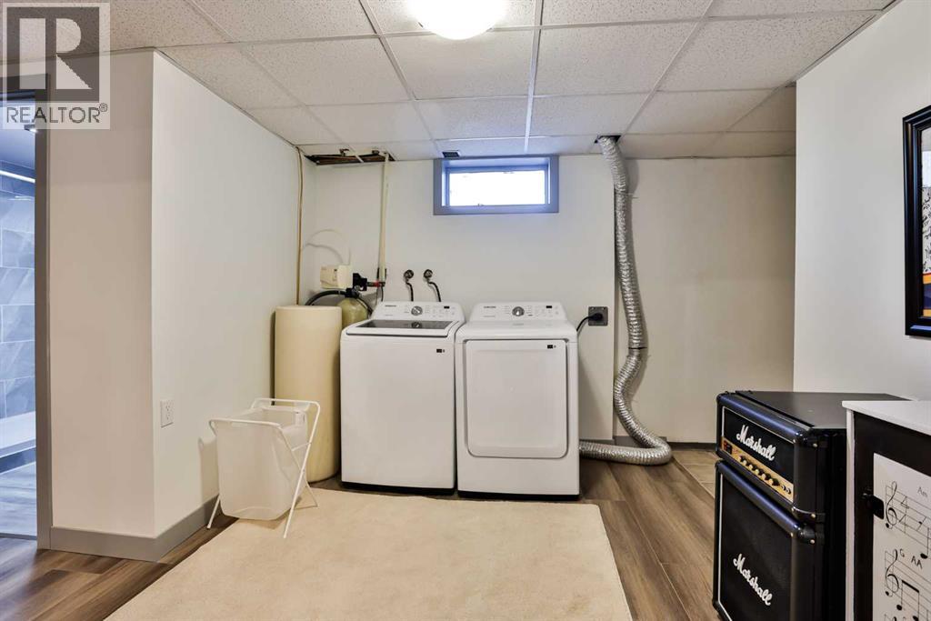 
          2727 7a Avenue North
            <br/>
            <span>Lethbridge</span>
            , 
            <span>AB</span>
             <span>T1H1A5</span>
         - Photo 5