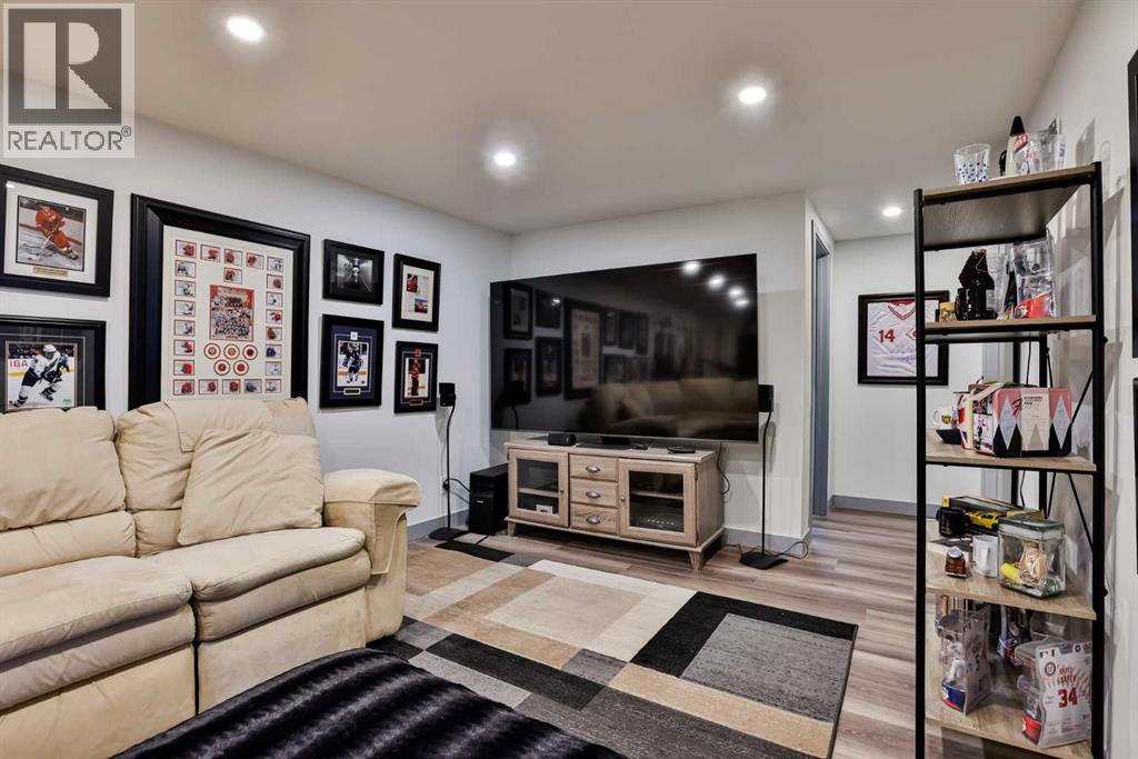 
          2727 7a Avenue North
            <br/>
            <span>Lethbridge</span>
            , 
            <span>AB</span>
             <span>T1H1A5</span>
         - Photo 17