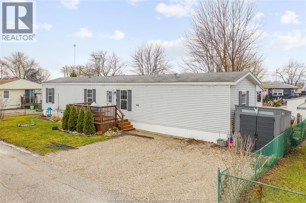 104 BROOKS BOULEVARD