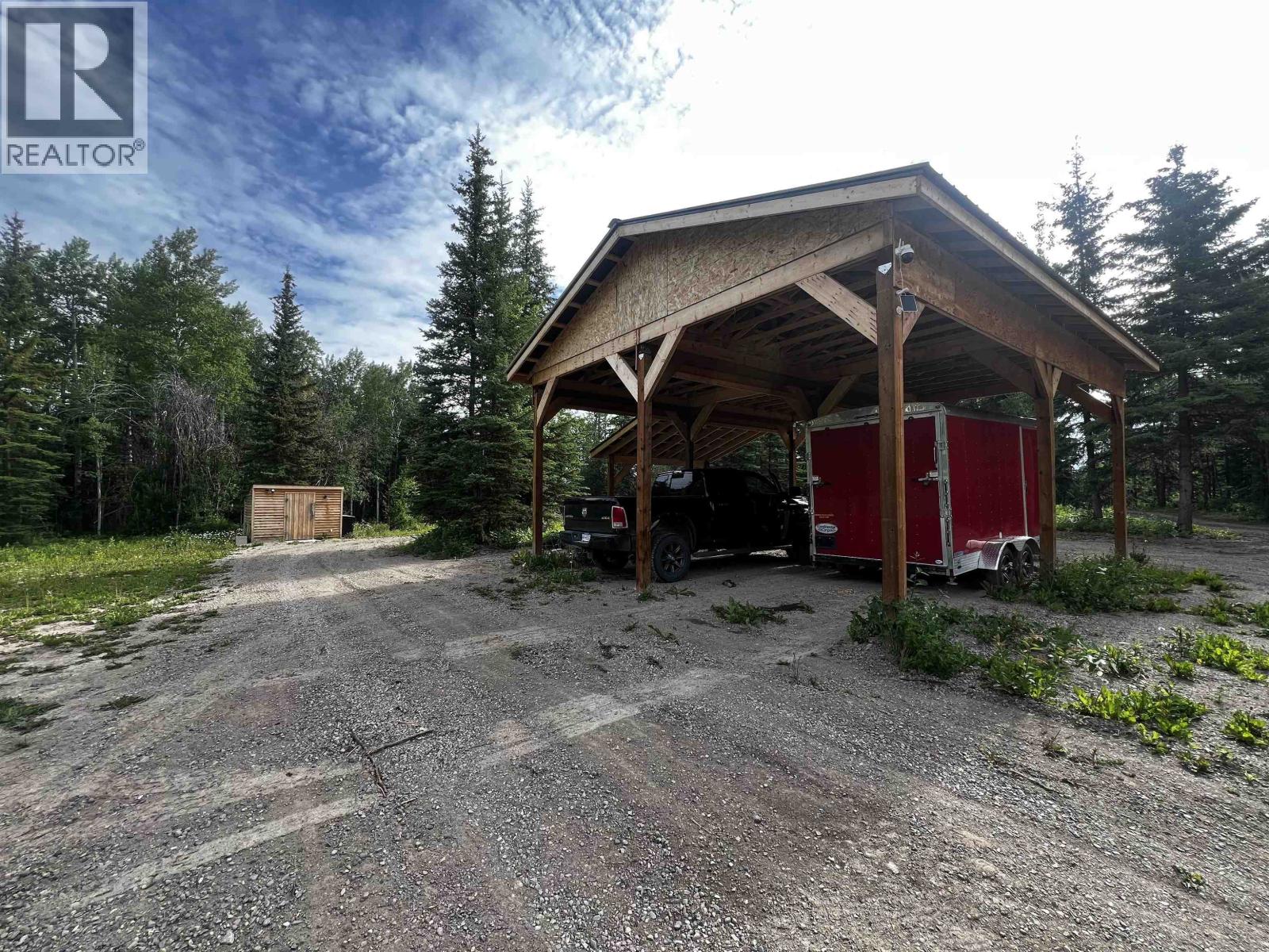 441 CHARLIE ROAD, Fraser Lake