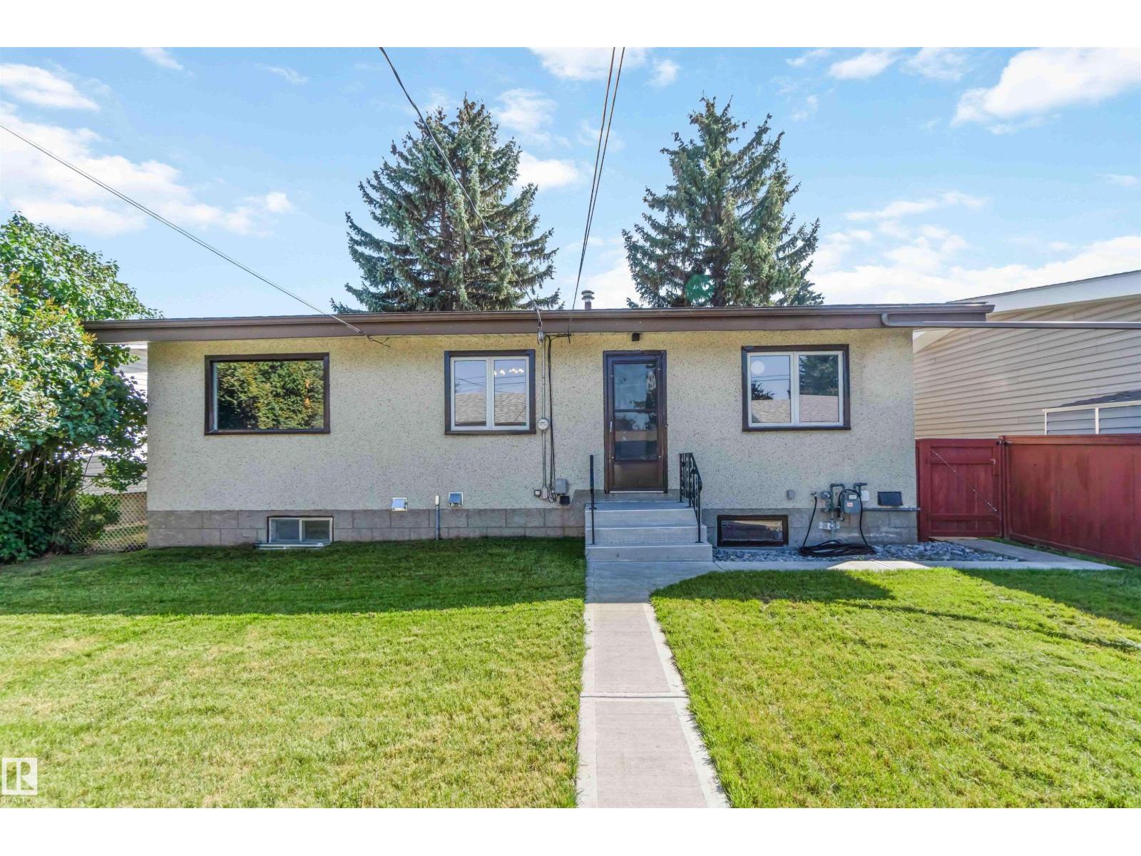 6808 95 AV NW, Edmonton