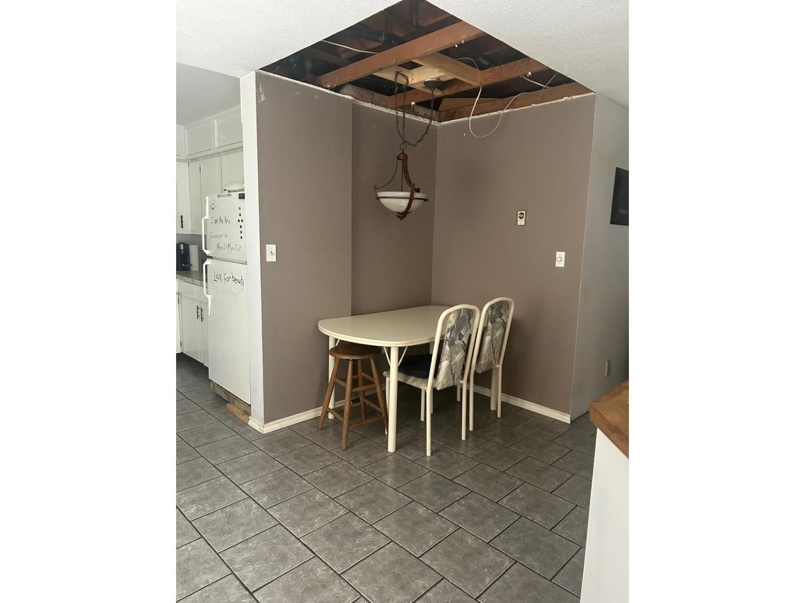 9860 160 STREET, Surrey