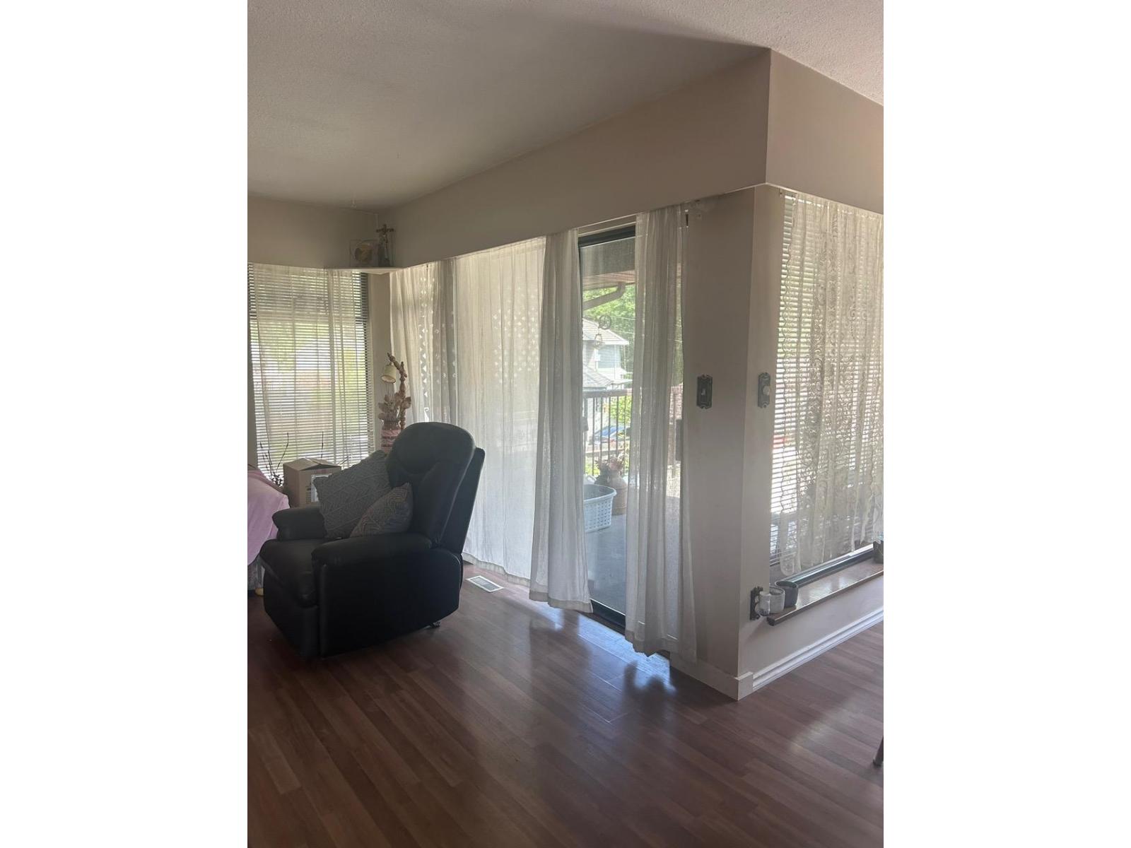 9860 160 STREET, Surrey