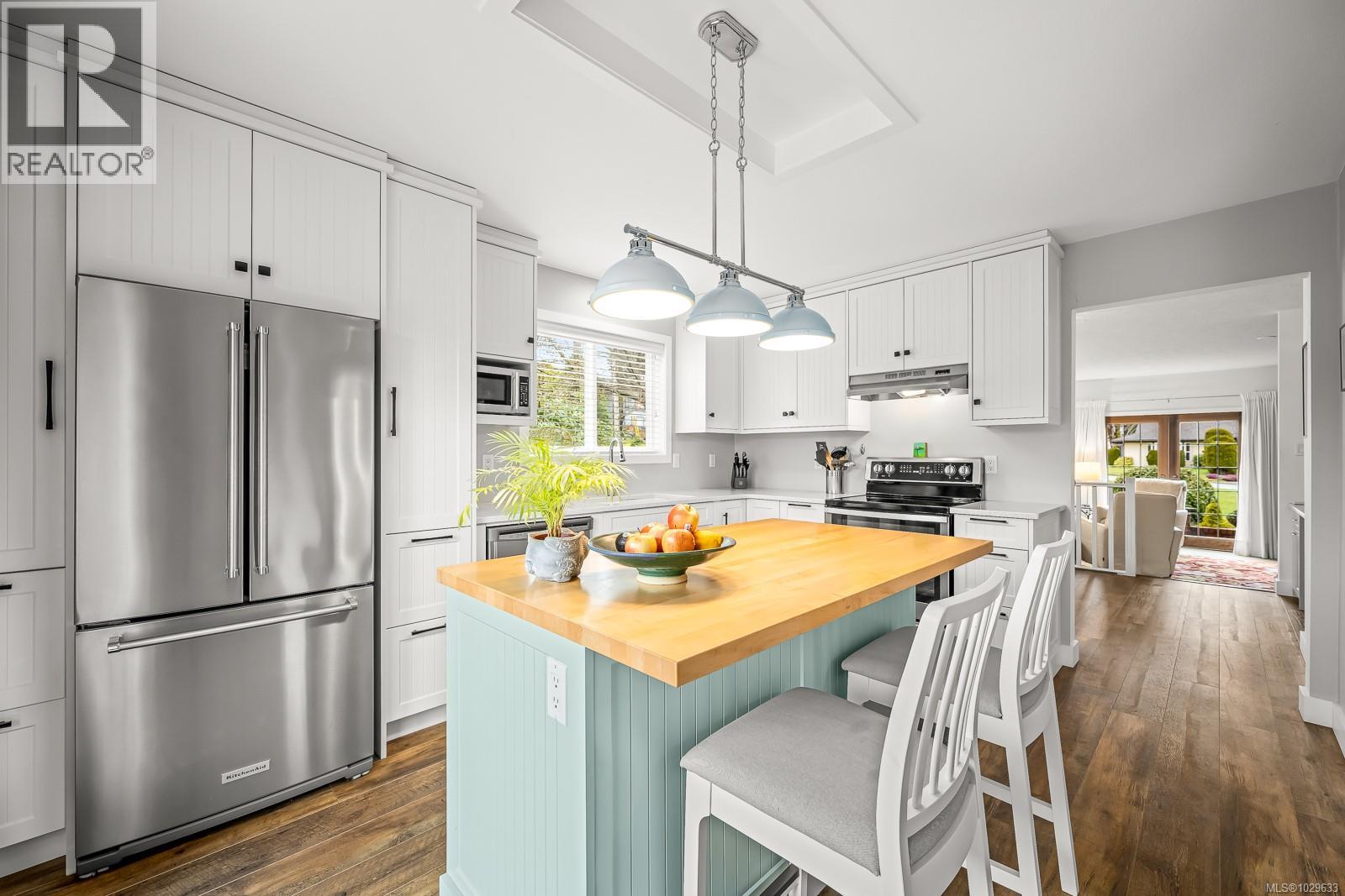 1891 WHISTLER WAY - 10