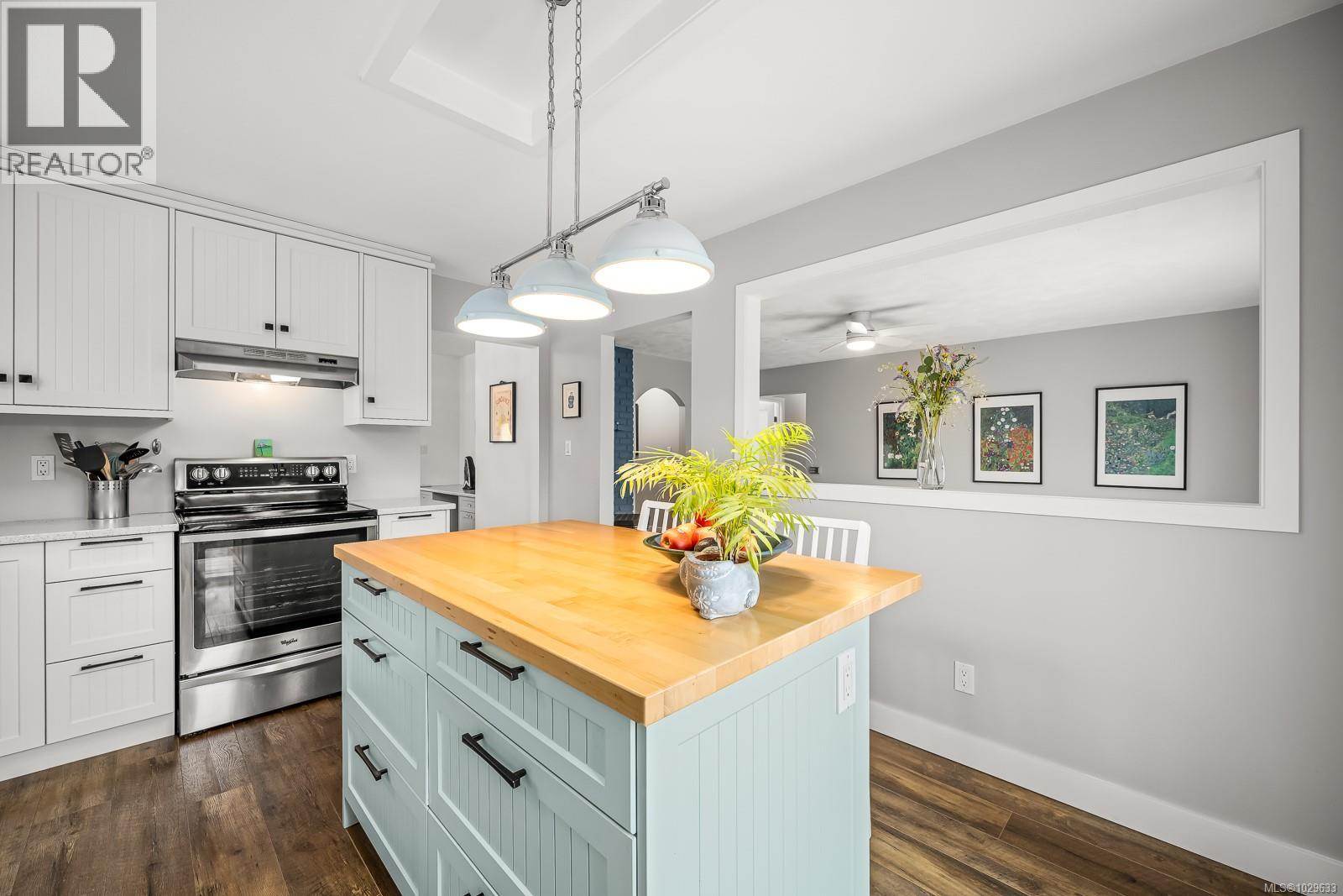 1891 WHISTLER WAY - 11